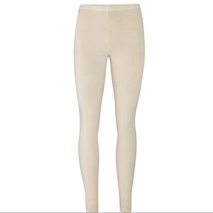 💯 Authentic Skims OUTDOOR LEGGING